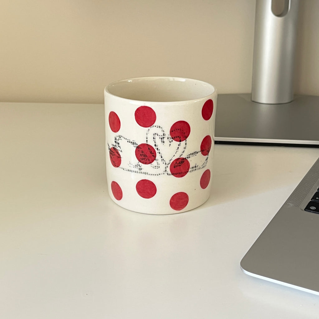 Swan Polka-Dot Cup (red)